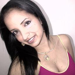 Ing. de Sistemas, hija, madre, esposa, trabajadora, luchadora, aguerrida e independiente.