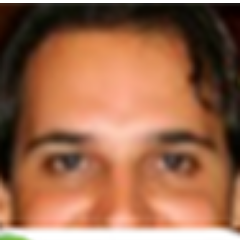 Pai de Gabriel e Letícia, Contador, Cruzeirense e progressista.