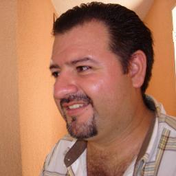 Disfrutando la vida, la naturaleza, la literatura, la música, el cine, la tecnología...