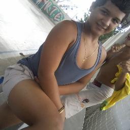 Tenho 14 anos e sou dedicada mas no sexo...