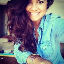 julianaissa's profile picture. 