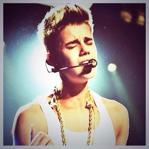 Cuenta dedicada a Justin Bieber y Beliebers. Si no te agrada, aprende a respetar y no me sigas.