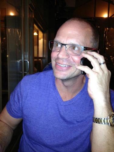 dwlile's profile picture. 