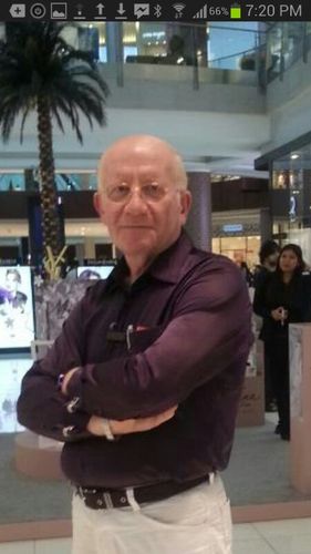 blondman1010's profile picture. 