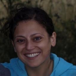 Book nerd, loves Crossfit, fairly decent baker, parent