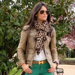 Maestra con una misión, deportista, cinefila y muy buena onda