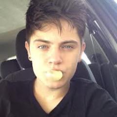 Que delicia é essa Brin'ks Te amo meu Preto bjuss @Pequena_Luiza
