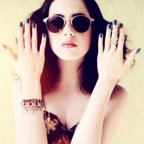 InnocentFalse's profile picture. Dorky Allyson; that's me. {Taken♥/RP}