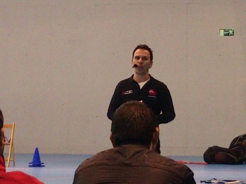 Entrenador superior de Baloncesto, cbtormes, maestro. Grado en Ciencias de la Actividad Física y el Deporte. Vida no hay mas que una ,yo no creo en el paraíso.