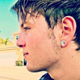 Oh baby.This could be a dream that kind make you smile all night. And I'm that kind of guy that make dreams realize.