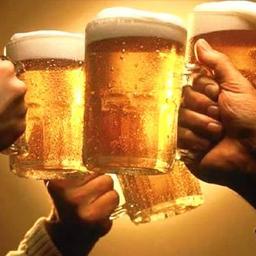 Como dice la cancion, beben y beben y vuelven a beber, los bolos en Honduras... Siganme los buenos doy follow back a todos