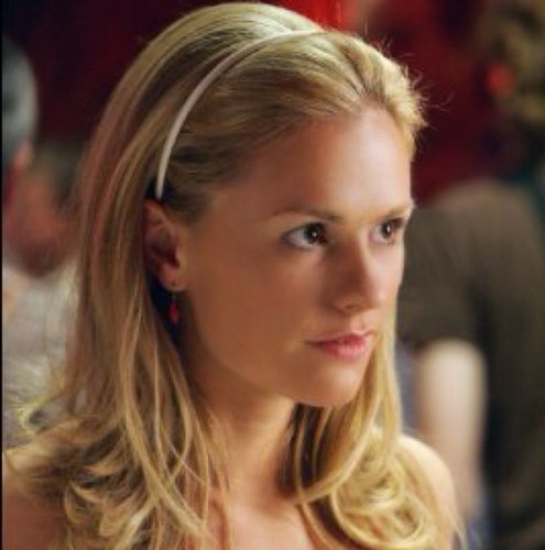 So what if I can hear people's thoughts, I'm just a waitress. One who cares a lot about her friends and family. Svm/AU RP 18+