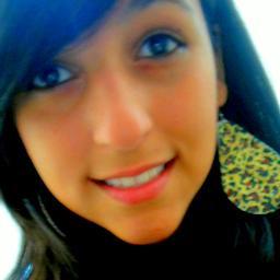 Prazer Grazy *-* Sou best do @Douglas_Monarca e Sister da @Jujuzinhadoria . Quer saber maais? Segue-me ú-u