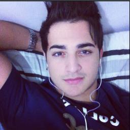 `Eu adoro amar você`@oemanuelfreitas...Since:08/07/12 Seguido pelo Manu:09/07/12  Obrigada por me fazer feliz !