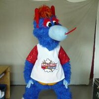 AMAZING!! Mascots (@amazingmascots) Twitter profile photo