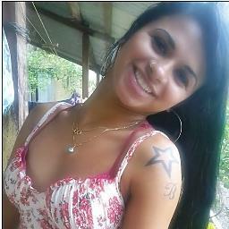 -  A sua vida só vai pra frente depois que você se desapega das pessoas que te levam pra trás  .