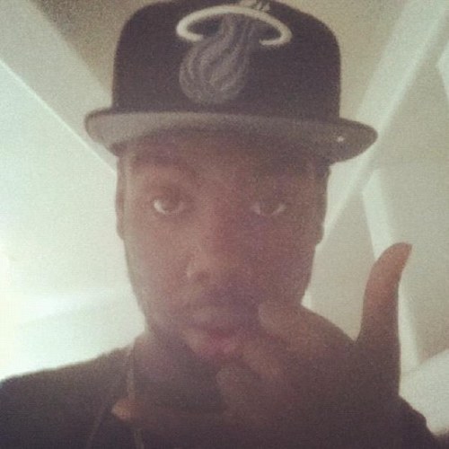 SP Just an ordinary nigga W. An Extraordinary outlook on life.. Fuck W. A Real Nigga Oh yeah... Its the Gang or kill yaself #KG #FFT
