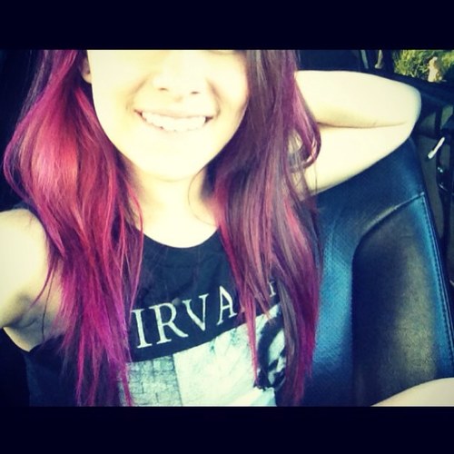 cait_ash_d's profile picture. Come as you are