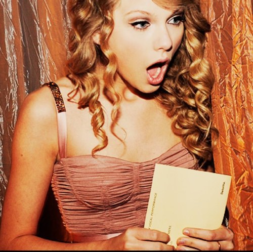 Free follow from @tswiftcandle