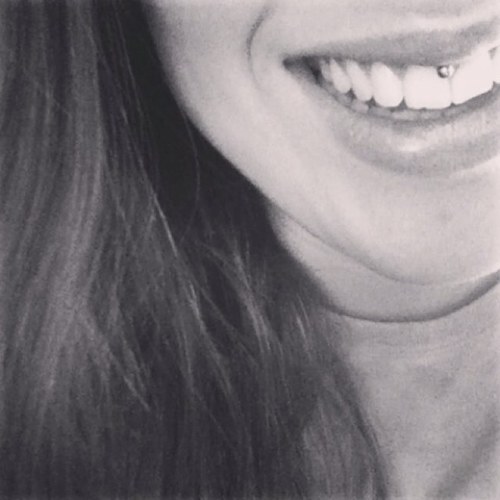 Lleva siempre tu sonrisa por bandera.