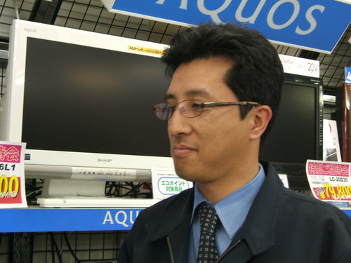 釧路の電器屋さんです。元短大の講師。阪神タイガースを愛し、スバル車を愛し、そしてゴルフ好きなルアー&フライフィッシャーです。