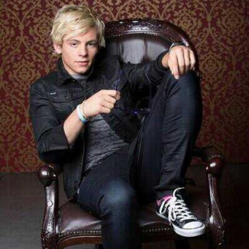 TheAustinMo0n's profile picture. Whaddup!? CeCe Is Better Than Chu❤ Sit back and enjoy my account