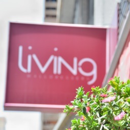 LivingWalldress's profile picture. Porque tus fotos se merecen la mejor impresión