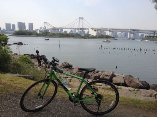 bigfeatherです。  伊勢出身で今は横浜で働いています。  日々あったこと、気になったニュースをつぶやいてます。 好きなもの⇒スノボ、ジョギング、iPhone、Mac、パズル、ルービックキューブ、テトリス、ぷよぷよ、フルハウス、お笑い、ドライブ、写真、登山、旅行、ピアノ、Mr.Children、F1、久慈暁子