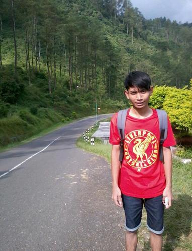Ibnu_Kopites's profile picture. YOU'LL NEVER WALK ALONE