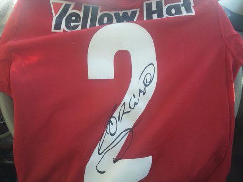 ajhkblue's profile picture. こんな事いつまでも長くは続かない