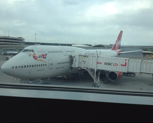 contrailsto04R's profile picture. 