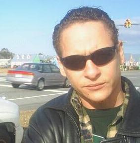 radio dj since 2006..! keeping the roads safe!