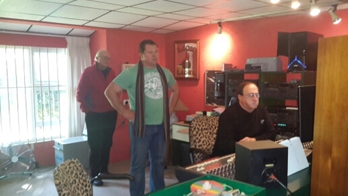 KrisJayTenoor's profile picture. 