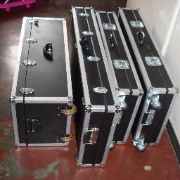 FABRICANTE DE HARD CASE O ESTUCHES DUROS PARA TODO TIPO DE INSTRUMENTOS MUSICALES Y EQUIPOS DE DJS, HECHOS A LA MEDIDA, CARACAS, 04242607628 DOUGLAS