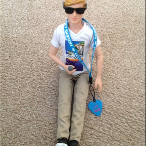 whereiscodeh's profile picture. Where is codeh simpson