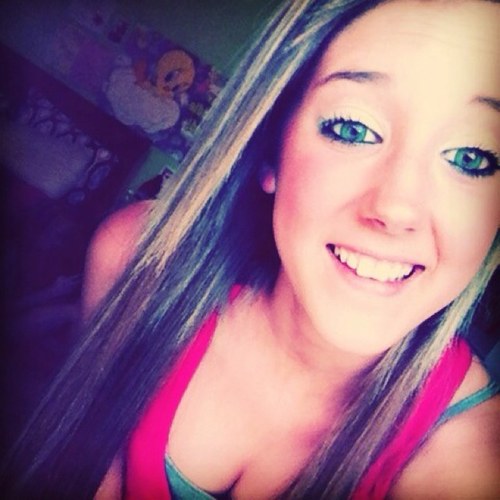 #teamsingle #teamiphone hiii, im morgan so uhm follow mee. (: