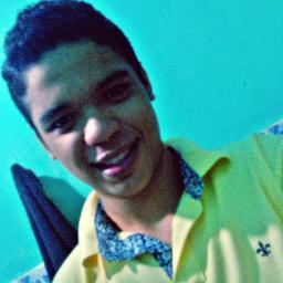 - SoLTeiro, sincero, FeLiz! BAHIAN0/PAULISTA. FuTuro Biomédico! ☮ ALma Leve, coração tranquiLo, mente LiberTa. #CARPEDIEM ✌