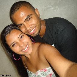 Santistaa.Morenâa.Adoroo Tudôo Tiipooo Dêe Musicâa.Alegrêe.Muitoo Muleca .. Inperfeita sou siin maiis deii ôo meu melhor atèé ôo Fiin ..