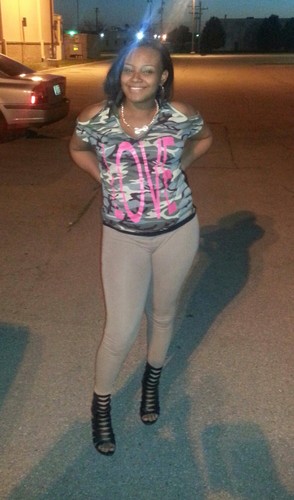 SnapBack_Shawti's profile picture. If I don't mess with u feel free to ask ME y!! I dont pretend to be something Im not!! Mother of 4!!