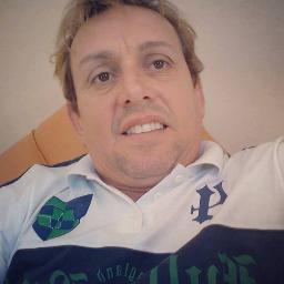 Oi Galera eu sou Adriano gosto muito de firmar amizades sincera curto muito aventuras, gosto de esporte, balada, cultura e muito lazer...valeu um grande Abraço