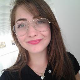Futura engenheira
,16 aninhos,estudante,capricorniana,Deus em primeiro lugar,apaixonada pela vida,aproveito cada momento como se fosse o ultimo