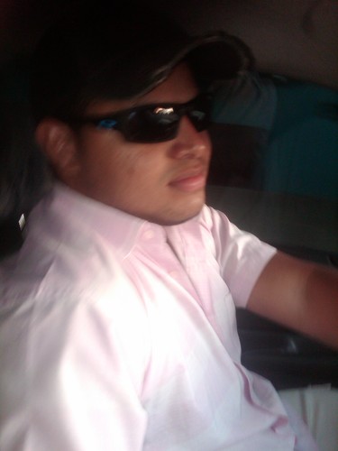 estudiante de DERECHO eficaz y capaz (::)...hola  a todos