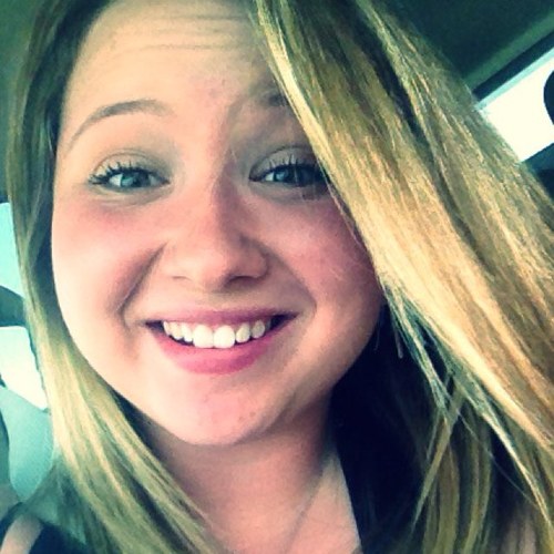 Lyndsay, 17, senior, taken, christian, varsity tennis!