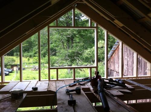 TinyBarnHouse's profile picture. 1 crazy couple converting a tiny barn into a tiny house in #Vermont | #Local foodies | #smallfarmers in training | #homesteader wannabes http://t.co/9AddQ2OXw7