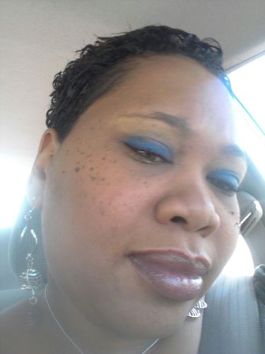 kupkak diva....mother....business owner..fun..loving...Taurus!