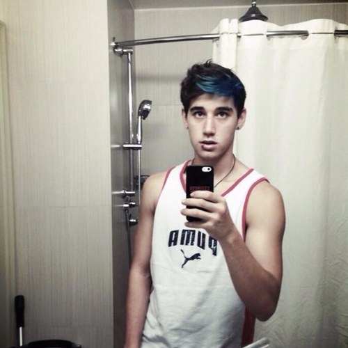 The Janoskians are my gods✨ Janoskianator|Directioner|5SOS Family|Belieber✨
