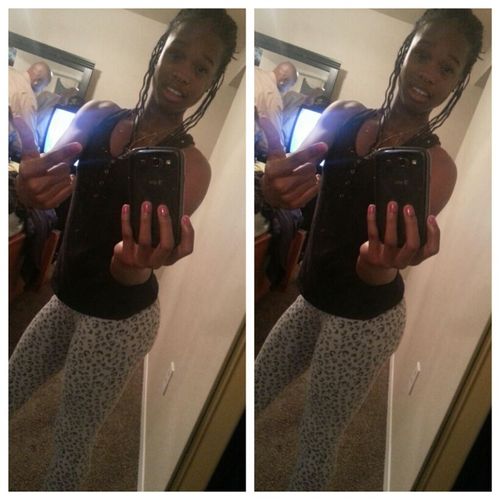 Love Too Hoop ! U Could Kik Me At - Tatyana_Henry14 & Im A Freshman !