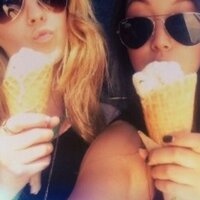 tish and leslie - @hoodratslove1D Twitter Profile Photo