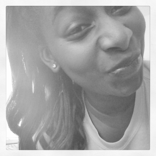 Sweet, Goofy at times but some1 loves me 4 me savage wife! AKA the girl wit the squeaky voice lol #C/O 2013 #Aries Follow Me! :) Instagram: Squeak_Boxx