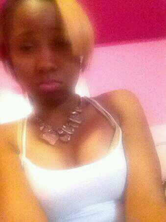 Hi ,Im Sky But I Shine Bright Like A Star (: ! But Follow My Pretty Ass !